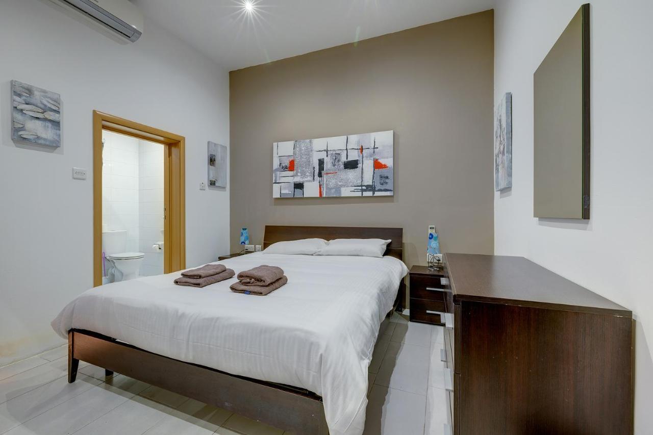Modern 1Br Maisonette Steps From The Promenade 슬리에마 외부 사진