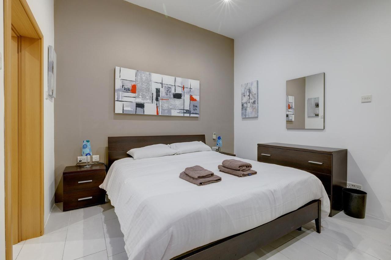 Modern 1Br Maisonette Steps From The Promenade 슬리에마 외부 사진